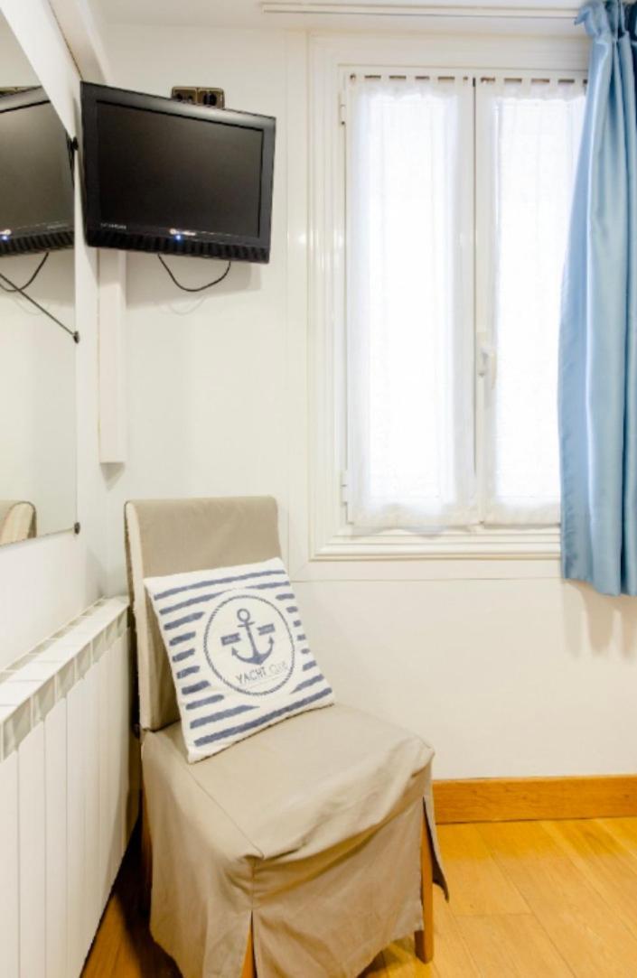 Pension San Vicente سان سيباستيان المظهر الخارجي الصورة